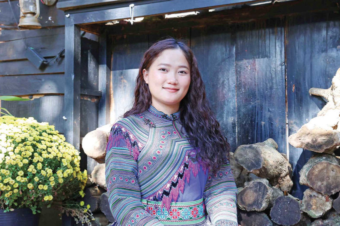 江氏够——热衷于志愿服务活动的赫蒙族女生。 a1.jpg