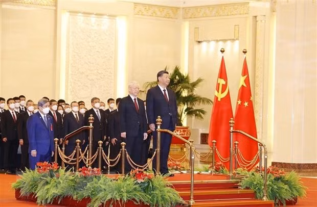 中国香港专家：阮富仲访华之旅为越中关系树立新里程碑 ảnh 1