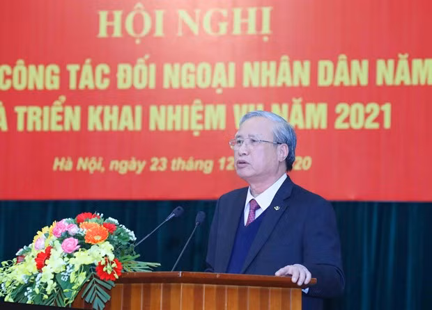 陈国旺：进一步革新民间外交活动的内容、方式 进而提高其效率
