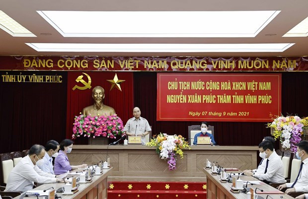 国家主席阮春福莅临永福省调研指导工作