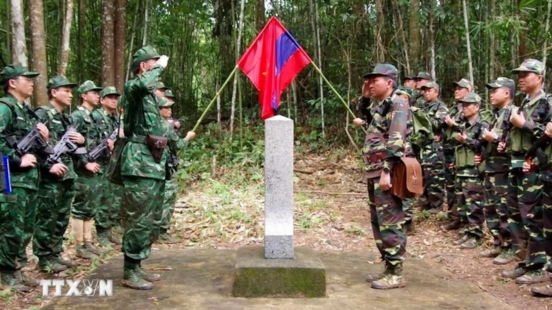 截至目前，乂安省边防部队已与老挝川圹省、博利坎赛省和华潘省全部三省组织开展省级巡逻活动。图自越通社