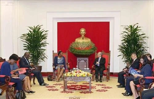 陈国旺会见莫桑比克信息局局长