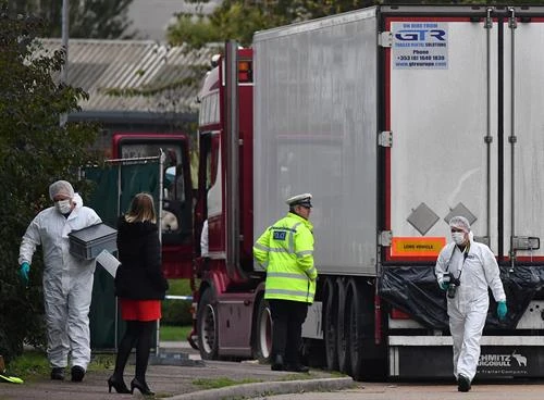 英国集装箱藏尸案：英国警方确认遇难者中有越南公民