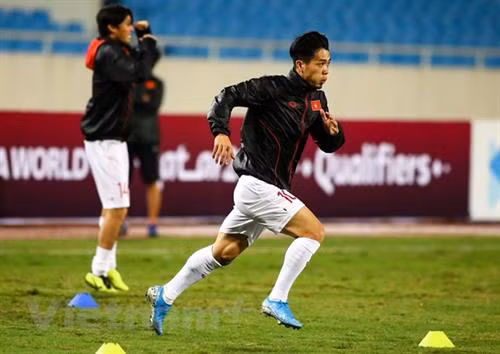 越南球员功凤继光海之后获亚足联选为“BreakTheChain”抗疫公益活动形象代言人