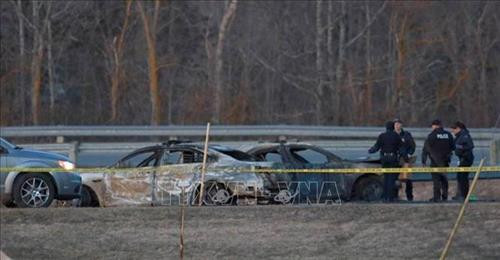 越南政府副总理兼外交部长范平明就加拿大枪击事件致慰问电