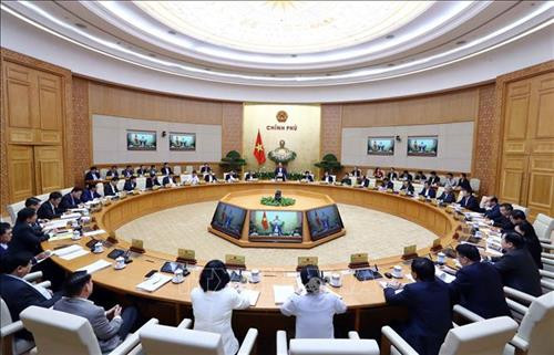  政府总理阮春福：加强国家对社会问题的管理工作