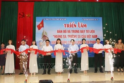 “黄沙和长沙归属越南：历史证据和法律依据”资料图片展亮相和平省