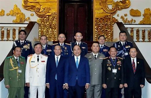 政府总理阮春福会见出席ASEANAPOL 39的各国代表团团长