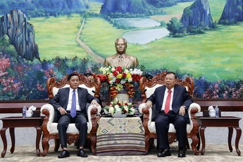 老挝领导人高度评价越老两国党纪律检查机关的合作成果