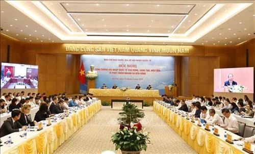 越南政府总理阮春福：融入国际是全民的事业