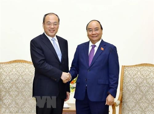 越南政府总理阮春福会见中国云南省省长阮成发