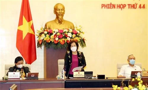 越南国会常委会第44次会议在河内召开