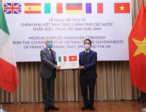 意大利外交部和内政部致信感谢越南支援意大利新冠肺炎疫情防控工作