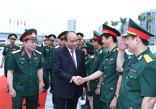 阮春福总理：到2025年Viettel要跻身世界十大电信企业行列