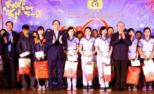 陈国旺和武文赏赴基层开展春节前慰问活动