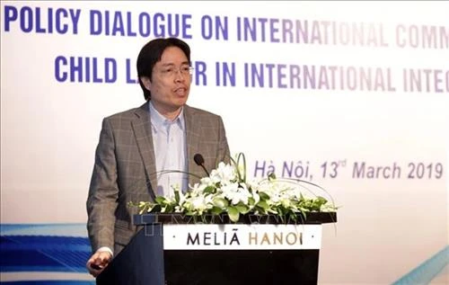 越南在履行国际贸易承诺的背景下就童工问题进行对话