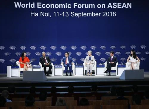 WEF ASEAN 2018：越南在尊重国际法和各国自决权利的基础上支持“一带一路”等地缘战略倡议