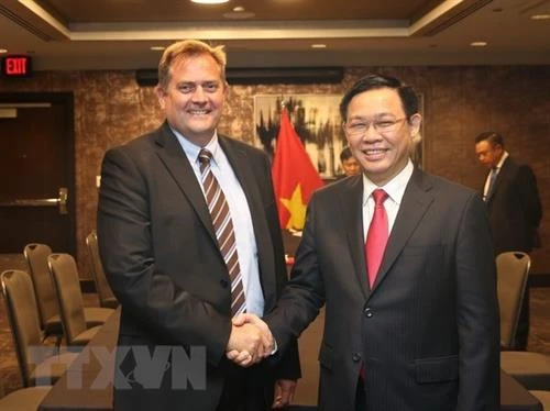 美国企业希望在越南加强经营投资活动
