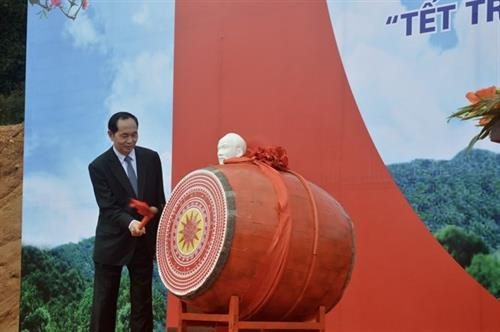 越南国家主席陈大光：为当今和后代保护生态环境可持续发展性