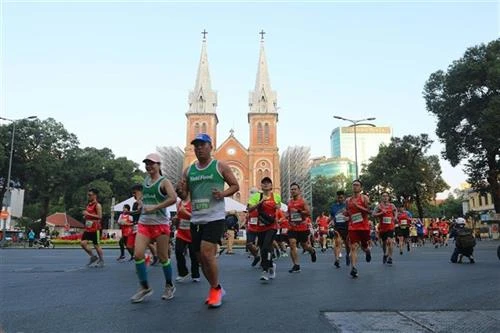 2019年胡志明市国际马拉松赛吸引近1.3万人参加
