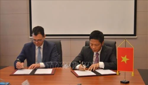 越罗经贸合作混合委员会第十六次会议在布加勒斯特召开