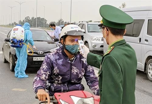 新冠肺炎疫情：各地采取措施严防疫情扩散蔓延
