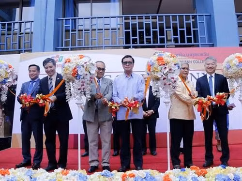 越南与老挝教育合作迈出新步伐