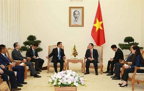 政府副总理王廷惠会见中国云南省委副书记王予波