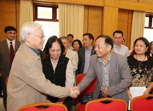 河内市选民：越南第十四届国会第六次会议结果令人印象深刻 