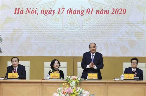 阮春福：党、国家要动员人民而不是靠级别、靠权力与群众说话