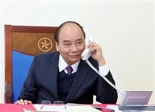 阮春福就东盟各国加强合作应对新冠肺炎疫情与印尼总统佐科通电话