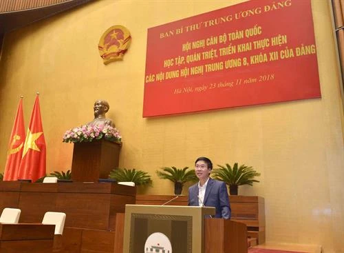全国干部学习贯彻越共十二届八中全会决议精神培训班圆满结束