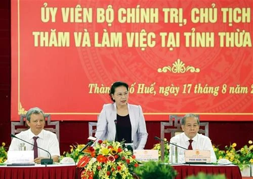国会主席阮氏金银：承天顺化省增长模式需与“绿化和可持续发展”精神对接