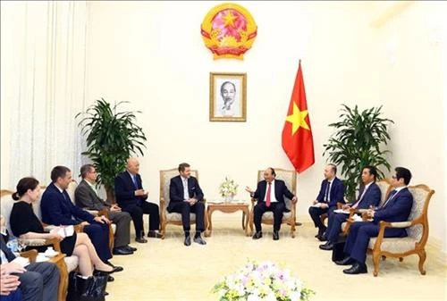阮春福会见奥地利联邦商会主席哈拉尔德·马雷尔