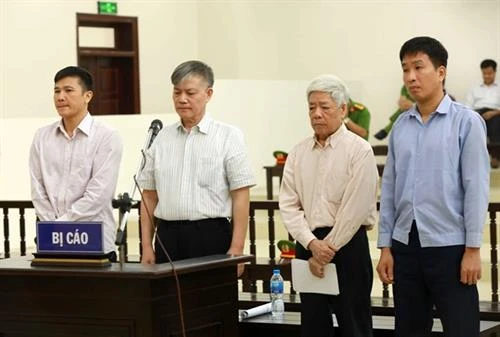 Vinashin腐败大案：二审法院加重对阮玉事的刑罚