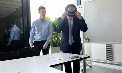 胡志明市了解德国人工智能 