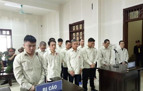 广宁省破获一起特大跨境贩运毒品案 5名被告人获死刑