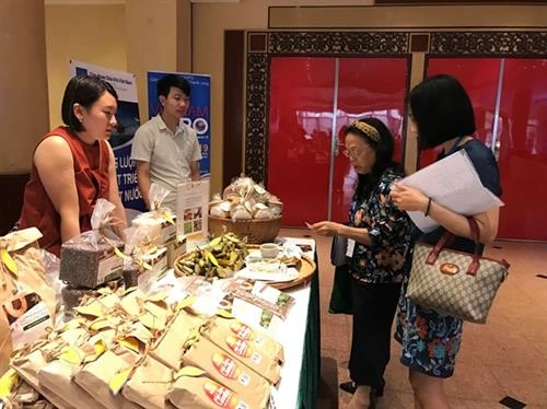 越南工贸部组团赴罗马尼亚和保加利亚开展贸促工作