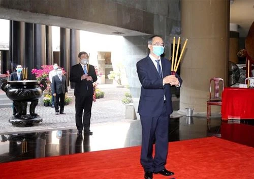 2020年国祖祭日——越南人民对先烈表达诚挚敬意的机会