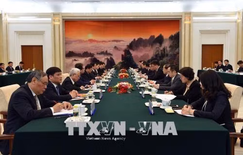 越南共产党代表团对中国进行工作访问