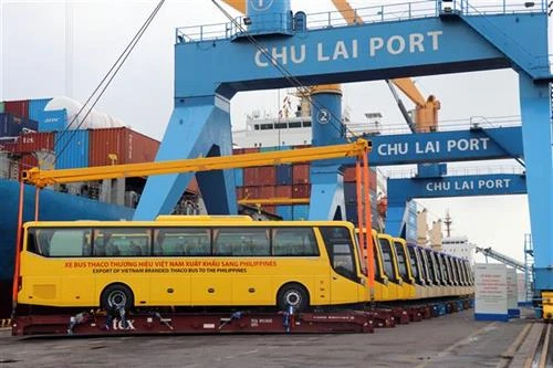 THACO向菲律宾出口越南品牌大巴车