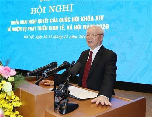 越共中央总书记、国家主席阮富仲出席政府与各地方视频会议并发表重要讲话