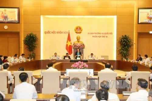 越南第十四届国会常委会第十次会议重点讨论多项重要内容