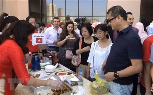 通过亚洲食品饮料系列活动向世界推介越南饮食文化