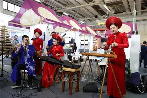 越南参加柏林国际旅游贸易展览会活动 不断加强旅游推广工作