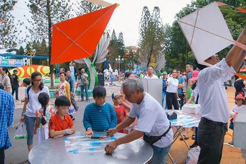 胡志明市举行多项庆祝9•2国庆节活动