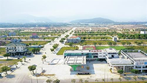 岘港多措并举 吸引高科技投资