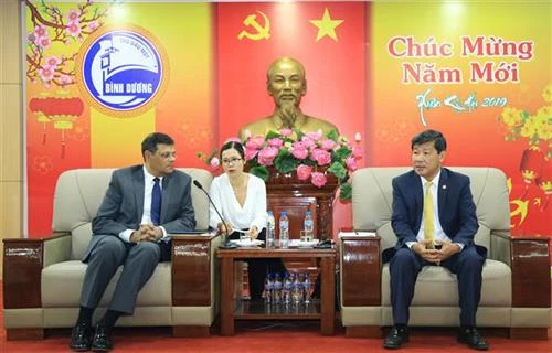 世行继续考虑向在平阳省展开的投资项目提供资金援助