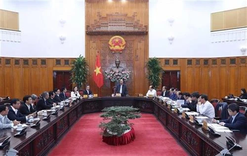 政府总理阮春福与薄寮省领导班子举行工作会议