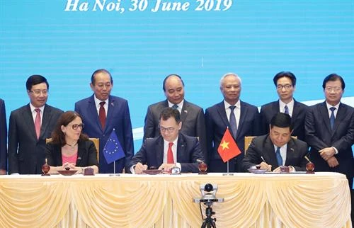 《欧盟与越南自由贸易协定》及《欧盟与越南投资保护协定》正式签署